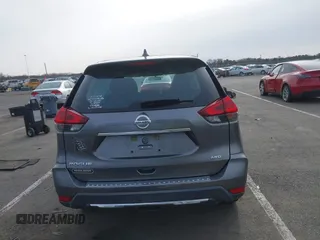 2018 Nissan Rogue SV z VIN KNMAT2MV5JP585695, wystawiony jako IAAI lot #41613763 z przebiegiem 45 091 mil mil oraz . Historia ofert i sprzedaży dostępna na DreamBid. Obrazek 16.