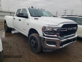2019 Ram 3500 Tradesman with VIN 3C63RRGL6KG612653, listed as a Copart auction lot 80954524 with 164,954 mi miles and Clean Title. Bid and sale history available at carsss.com. Image 4.