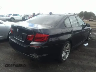 2013 BMW 5 Series 535i xDrive with VIN WBAFU7C55DDU74102, listed as a IAAI auction lot 38809007 with 89,663 mi miles and . Bid and sale history available at carsss.com. Image 4.