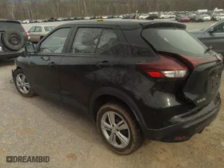 2021 Nissan Kicks S with VIN 3N1CP5BV9ML500720, listed as a IAAI auction lot 41712278 with 68,112 mi miles. Bid and sale history available at carsss.com. Image 3.