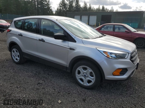 2017 Ford Escape S z VIN 1FMCU0F7XHUD20786, wystawiony jako Copart lot #49641925 z przebiegiem 31 083 mil mil oraz Szkoda całkowita • Salvage title. Historia ofert i sprzedaży dostępna na DreamBid. Obrazek 4.