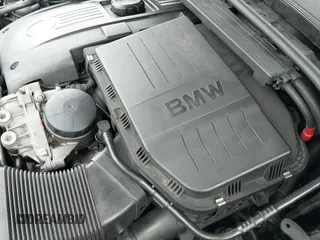 2007 BMW 3 Series 335i с VIN WBAVB73587VH22426, выставлен на аукционе IAAI как лот 43249472 с пробегом 161 061 миль миль и . История ставок и продаж доступна на DreamBid. Изображение 19.