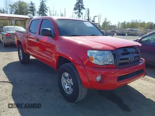 2007 Toyota Tacoma PreRunner with VIN 5TEJU62N47Z365859, listed as a IAAI auction lot 42095759 with 200,194 mi miles. Bid and sale history available at carsss.com. Image 1.