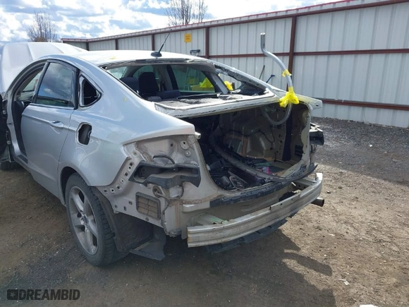 2016 Ford Fusion SE with VIN 3FA6P0HD3GR124387, listed as a IAAI auction lot 41851866 with 117,012 mi miles. Bid and sale history available at carsss.com. Image 6.