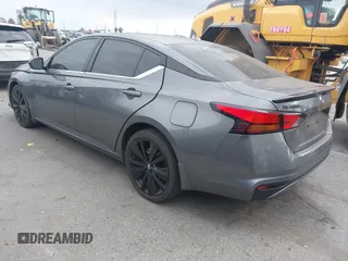 2022 Nissan Altima SR z VIN 1N4BL4CV7NN420272, wystawiony jako IAAI lot #41445103 z przebiegiem 48 685 mil mil oraz . Historia ofert i sprzedaży dostępna na DreamBid. Obrazek 3.