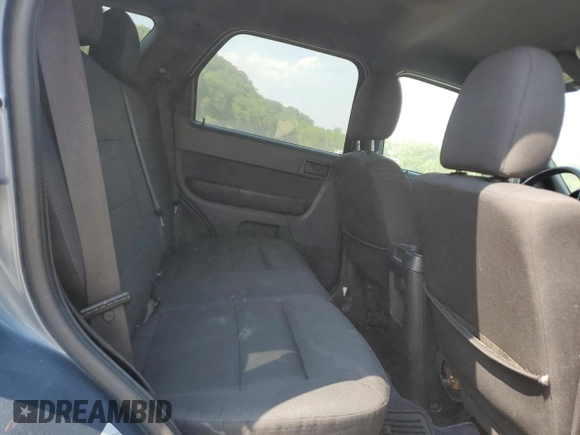 2012 Ford Escape XLT z VIN 1FMCU9D73CKA26402, wystawiony jako Copart lot #60018645 z przebiegiem 162 202 mil mil oraz Czysty tytuł • Clean title. Historia ofert i sprzedaży dostępna na DreamBid. Obrazek 11.