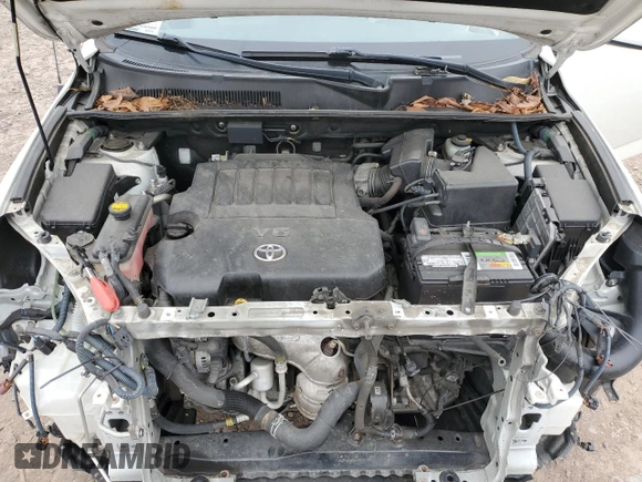 2008 Toyota RAV4 Ltd with VIN JTMZK31V685018322, listed as a Copart auction lot 50507095 with 136,413 mi miles and Salvage Title. Bid and sale history available at carsss.com. Image 12.