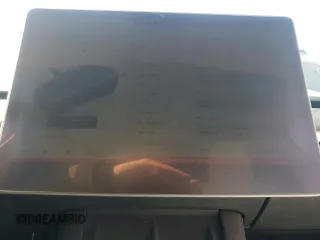 2022 Tesla Model Y Long Range z VIN 7SAYGAEE5NF573044, wystawiony jako Copart lot #49230835 z przebiegiem 41 220 mil mil oraz Szkody całkowita. Historia ofert i sprzedaży dostępna na DreamBid. Obrazek 9.