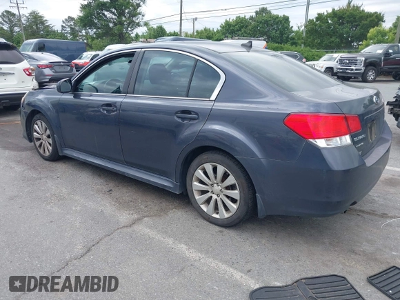 2011 Subaru Legacy Limited Power Moon z VIN 4S3BMCL69B3222293, wystawiony jako IAAI lot #42304231 z przebiegiem 144 857 mil mil oraz . Historia ofert i sprzedaży dostępna na DreamBid. Obrazek 3.