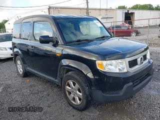 2011 Honda Element EX z VIN 5J6YH2H77BL003773, wystawiony jako IAAI lot #42240188 z przebiegiem 153 739 mil mil oraz . Historia ofert i sprzedaży dostępna na DreamBid. Obrazek 1.