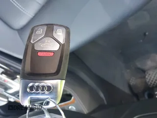2022 Audi Q5 S line Premium Plus with VIN WA1EAAFY7N2116498, listed as a IAAI auction lot 42077807 with 24,996 mi miles and . Bid and sale history available at DreamBid. Image 11.