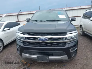 2023 Ford Expedition Max Limited с VIN 1FMJK1K82PEA59258, выставлен на аукционе IAAI как лот 42477135 с пробегом 11 миль миль и . История ставок и продаж доступна на DreamBid. Изображение 18.