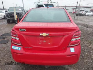 2019 Chevrolet Sonic LT z VIN 1G1JD5SB9K4135048, wystawiony jako IAAI lot #41615175 z przebiegiem 45 826 mil mil oraz . Historia ofert i sprzedaży dostępna na DreamBid. Obrazek 17.