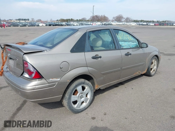 2003 Ford Focus ZTS with VIN 1FAFP38383W323449, listed as a IAAI auction lot 41856460 with Not Provided miles and . Bid and sale history available at carsss.com. Image 4.