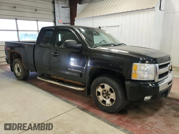2011 Chevrolet Silverado 1500 LT with VIN 1GCRKSE36BZ186500, listed as a Copart auction lot 56381185 with 248,175 mi miles and Clean Title. Bid and sale history available at DreamBid. Image 4.