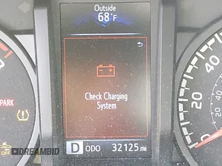 2021 Toyota Tacoma SR z VIN 3TMCZ5AN5MM377663, wystawiony jako IAAI lot #41726696 z przebiegiem 32 125 mil mil oraz . Historia ofert i sprzedaży dostępna na DreamBid. Obrazek 16.