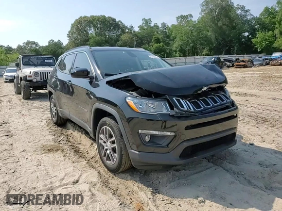 2018 Jeep Compass Latitude with VIN 3C4NJCBBXJT339470, listed as a Copart auction lot 61000055 with 75,563 mi miles and Salvage title. Bid and sale history available at DreamBid. Image 14.