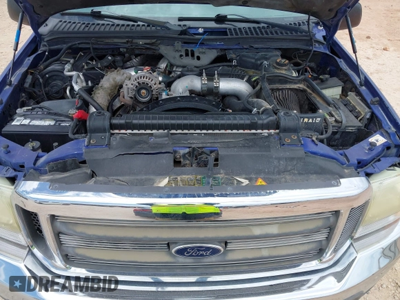 2003 Ford F-250 XL с VIN 1FTNW21P63EC27468, выставлен на аукционе IAAI как лот 42819129 с пробегом 200 910 миль миль и . История ставок и продаж доступна на DreamBid. Изображение 10.