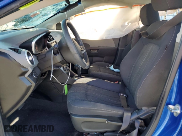 2018 Chevrolet Sonic LT z VIN 1G1JD5SHXJ4123736, wystawiony jako Copart lot #42646795 z przebiegiem 102 620 mil mil oraz Szkoda całkowita • Salvage title. Historia ofert i sprzedaży dostępna na DreamBid. Obrazek 7.
