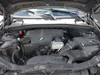 2015 BMW X1 sDrive28i with VIN WBAVM1C56FV314381, listed as a IAAI auction lot 41961245 with 68,182 mi miles. Bid and sale history available at carsss.com. Image 10.