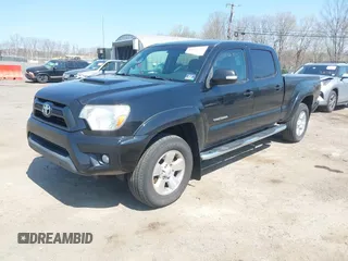 2015 Toyota Tacoma with VIN 3TMMU4FN7FM085666, listed as a IAAI auction lot 42051241 with 224,513 mi miles and . Bid and sale history available at DreamBid. Image 17.