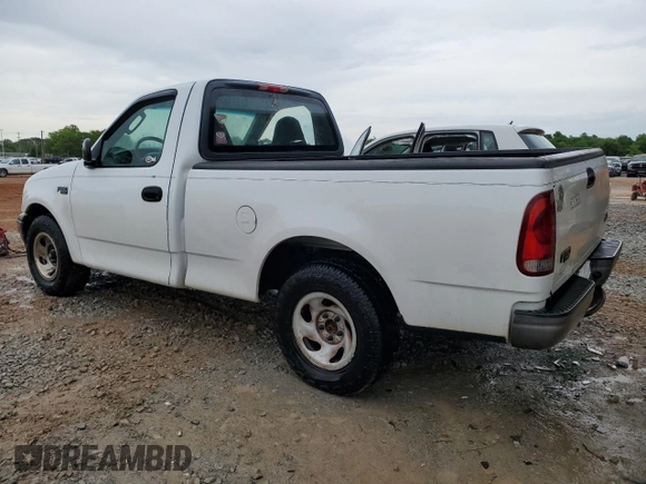 2004 Ford F-150 XL с VIN 2FTRF17214CA65439, выставлен на аукционе Copart как лот 54226865 с пробегом 173 927 миль миль и Списание • Salvage title. История ставок и продаж доступна на DreamBid. Изображение 2.