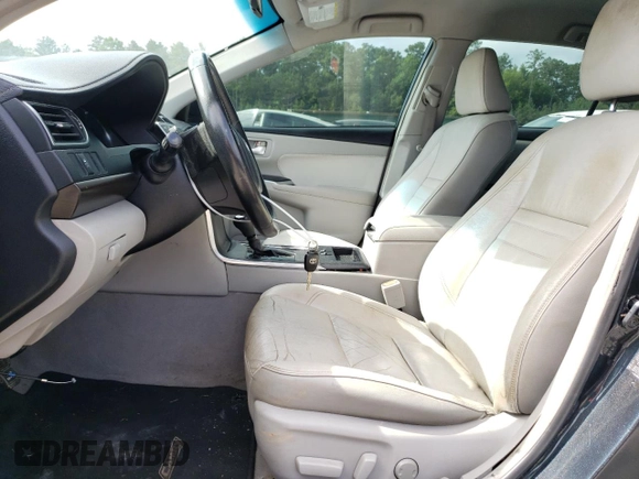 2015 Toyota Camry XLE z VIN 4T1BF1FK4FU016270, wystawiony jako Copart lot #60575235 z przebiegiem 124 066 mil mil oraz Czysty tytuł • Clean title. Historia ofert i sprzedaży dostępna na DreamBid. Obrazek 7.