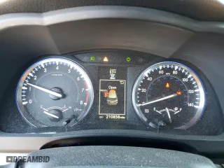 2014 Toyota Highlander XLE with VIN 5TDKKRFH2ES020887, listed as a Copart auction lot 47527945 with 210,858 mi miles and Salvage Title. Bid and sale history available at carsss.com. Image 9.