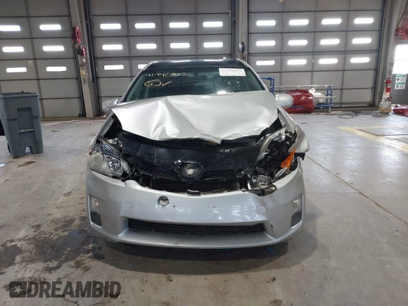 2010 Toyota Prius II with VIN JTDKN3DU1A0135594, listed as a IAAI auction lot 41940822 with 206,410 mi miles. Bid and sale history available at carsss.com. Image 12.