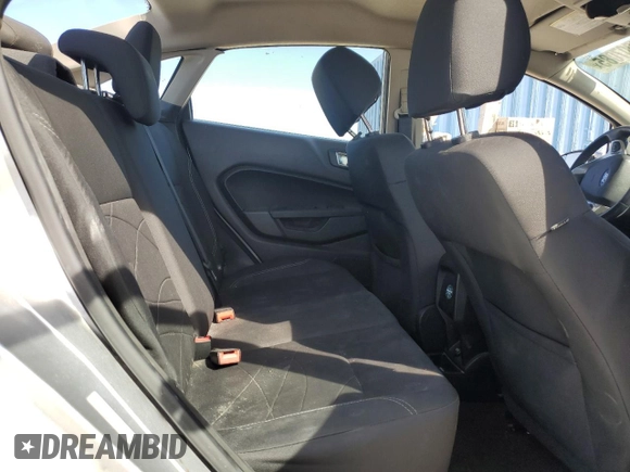 2015 Ford Fiesta SE z VIN 3FADP4BJ4FM219596, wystawiony jako Copart lot #44907085 z przebiegiem 104 629 mil mil oraz Szkoda całkowita • Salvage title. Historia ofert i sprzedaży dostępna na DreamBid. Obrazek 10.