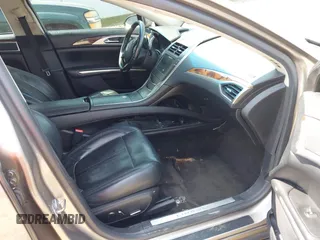 2015 Lincoln MKZ with VIN 3LN6L2GK9FR616272, listed as a IAAI auction lot 42142551 with Not Provided miles and . Bid and sale history available at DreamBid. Image 5.