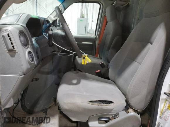 2010 Ford Econoline Cargo Commercial with VIN 1FTNE1EW4ADA90936, listed as a Copart auction lot 51649974 with 423,304 mi miles and Clean Title. Bid and sale history available at DreamBid. Image 7.