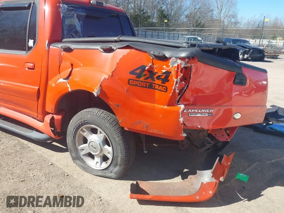 2004 Ford Explorer Sport Trac XLS with VIN 1FMZU77KX4UA47347, listed as a IAAI auction lot 41552967 with Not provided miles and . Bid and sale history available at DreamBid. Image 14.