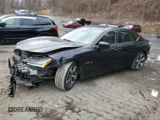 2021 Acura TLX w/Advance Package with VIN 19UUB6F63MA006418, listed as a Copart auction lot 82842954 with 48,141 mi miles and Salvage Title. Bid and sale history available at carsss.com. Image 1.