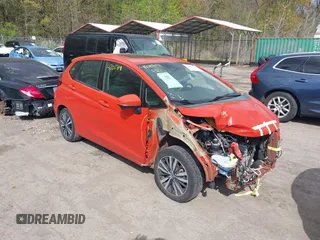 2020 Honda Fit EX z VIN 3HGGK5H81LM712147, wystawiony jako IAAI lot #42023191 z przebiegiem 82 410 mil mil oraz . Historia ofert i sprzedaży dostępna na DreamBid. Obrazek 1.