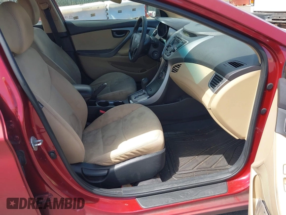 2013 Hyundai Elantra GLS z VIN 5NPDH4AEXDH331625, wystawiony jako IAAI lot #42375317 z przebiegiem 142 271 mil mil oraz . Historia ofert i sprzedaży dostępna na DreamBid. Obrazek 5.