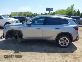 2023 BMW X1 xDrive28i z VIN WBX73EF03P5X46405, wystawiony jako IAAI lot #42038660 z przebiegiem 21 994 mil mil oraz . Historia ofert i sprzedaży dostępna na DreamBid. Obrazek 15.