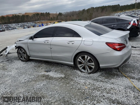 2019 Mercedes-Benz CLA 250 z VIN WDDSJ4EB6KN753731, wystawiony jako Copart lot #47677955 z przebiegiem 82 169 mil mil oraz Szkoda całkowita • Salvage title. Historia ofert i sprzedaży dostępna na DreamBid. Obrazek 2.