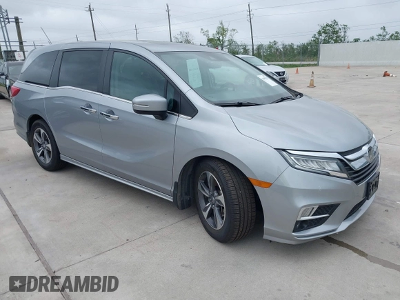 2019 Honda Odyssey Touring with VIN 5FNRL6H89KB045003, listed as a IAAI auction lot 41965310 with 69,043 mi miles. Bid and sale history available at carsss.com. Image 1.