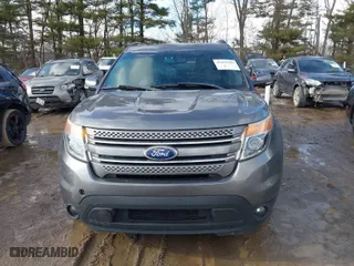 2011 Ford Explorer Limited with VIN 1FMHK8F83BGA10438, listed as a IAAI auction lot 41435283 with 172,128 mi miles. Bid and sale history available at carsss.com. Image 12.
