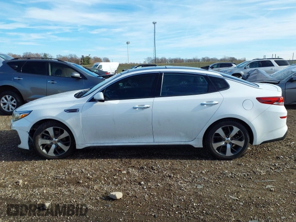 2019 Kia Optima LX with VIN 5XXGT4L31KG334865, listed as a IAAI auction lot 41044256 with 54,717 mi miles. Bid and sale history available at carsss.com. Image 14.