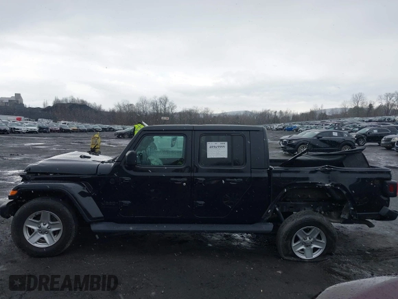 2022 Jeep Gladiator Texas Trail with VIN 1C6HJTAG1NL102451, listed as a IAAI auction lot 40969999 with 69,797 mi miles. Bid and sale history available at carsss.com. Image 14.