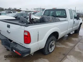 2014 Ford F-250 XL with VIN 1FT7X2A66EEB68938, listed as a IAAI auction lot 41548626 with 130,503 mi miles and . Bid and sale history available at DreamBid. Image 4.
