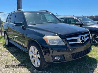 2010 Mercedes-Benz GLK 350 with VIN WDCGG8HB1AF327305, listed as a Copart auction lot 55882335 with 119,963 mi miles and Clean Title. Bid and sale history available at DreamBid. Image 1.