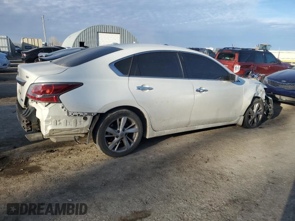 2014 Nissan Altima S with VIN 1N4AL3AP0EC420782, listed as a Copart auction lot 46880385 with 224,793 mi miles and Salvage Title. Bid and sale history available at DreamBid. Image 3.