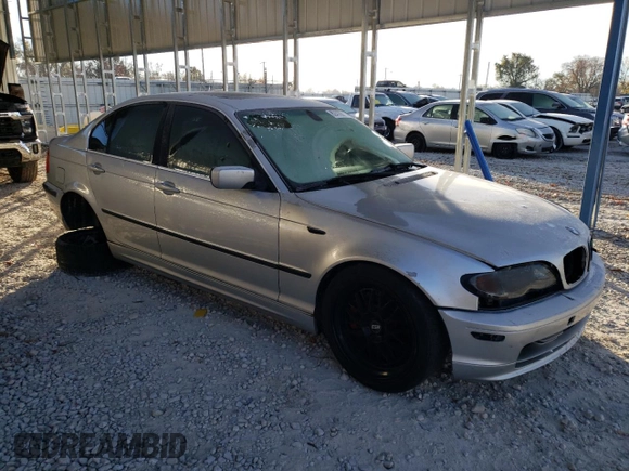 2003 BMW 3 Series 330i with VIN WBAEV534X3KM05095, listed as a Copart auction lot 82410974 with 220,644 mi miles and Salvage Title. Bid and sale history available at carsss.com. Image 4.
