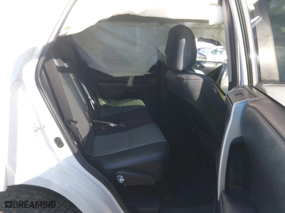 2019 Toyota 4Runner SR5 with VIN JTEBU5JR9K5654200, listed as a IAAI auction lot 41307016 with 158,643 mi miles. Bid and sale history available at carsss.com. Image 8.