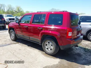 2016 Jeep Patriot Sport with VIN 1C4NJPBA1GD749488, listed as a IAAI auction lot 42039840 with 135,565 mi miles and . Bid and sale history available at DreamBid. Image 3.