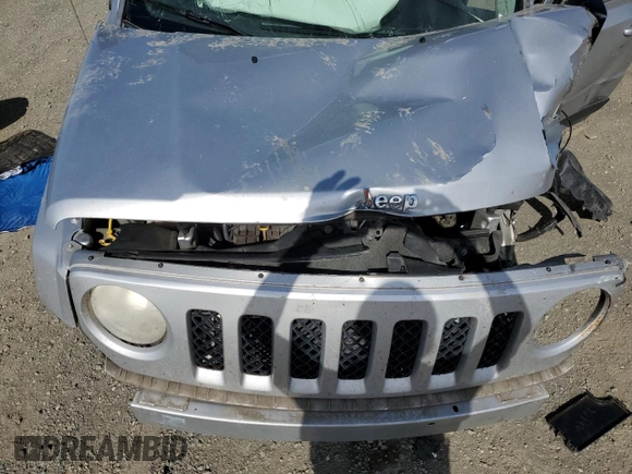 2014 Jeep Patriot Sport с VIN 1C4NJPBA9ED545082, выставлен на аукционе Copart как лот 56802345 с пробегом Не указан миль и Списание • Salvage title. История ставок и продаж доступна на DreamBid. Изображение 12.