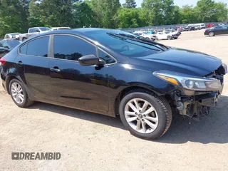 2017 Kia Forte LX z VIN 3KPFL4A70HE025908, wystawiony jako IAAI lot #41991342 z przebiegiem 170 030 mil mil oraz . Historia ofert i sprzedaży dostępna na DreamBid. Obrazek 1.
